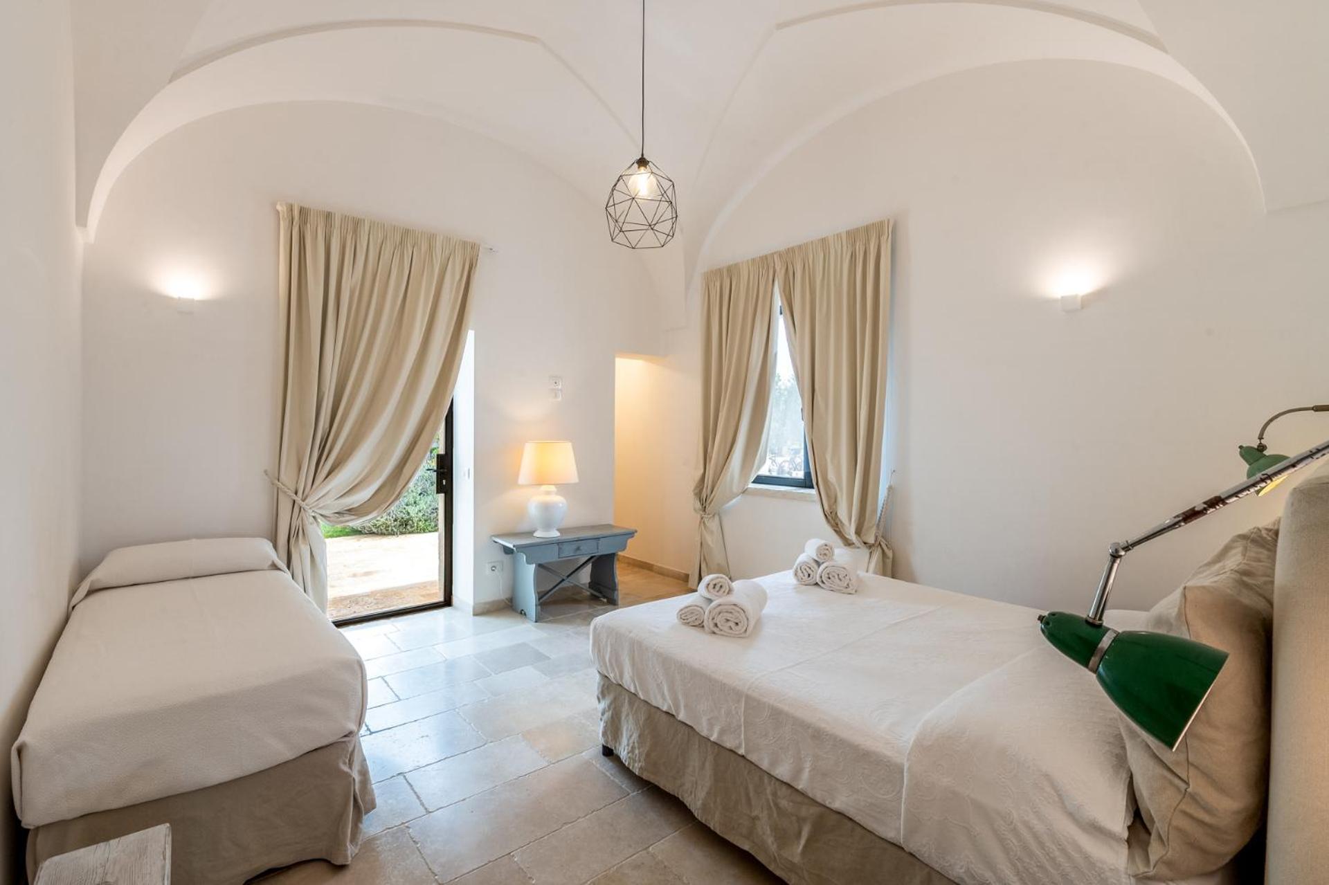 Trulli Di Mezza Villa Cisternino Exterior foto