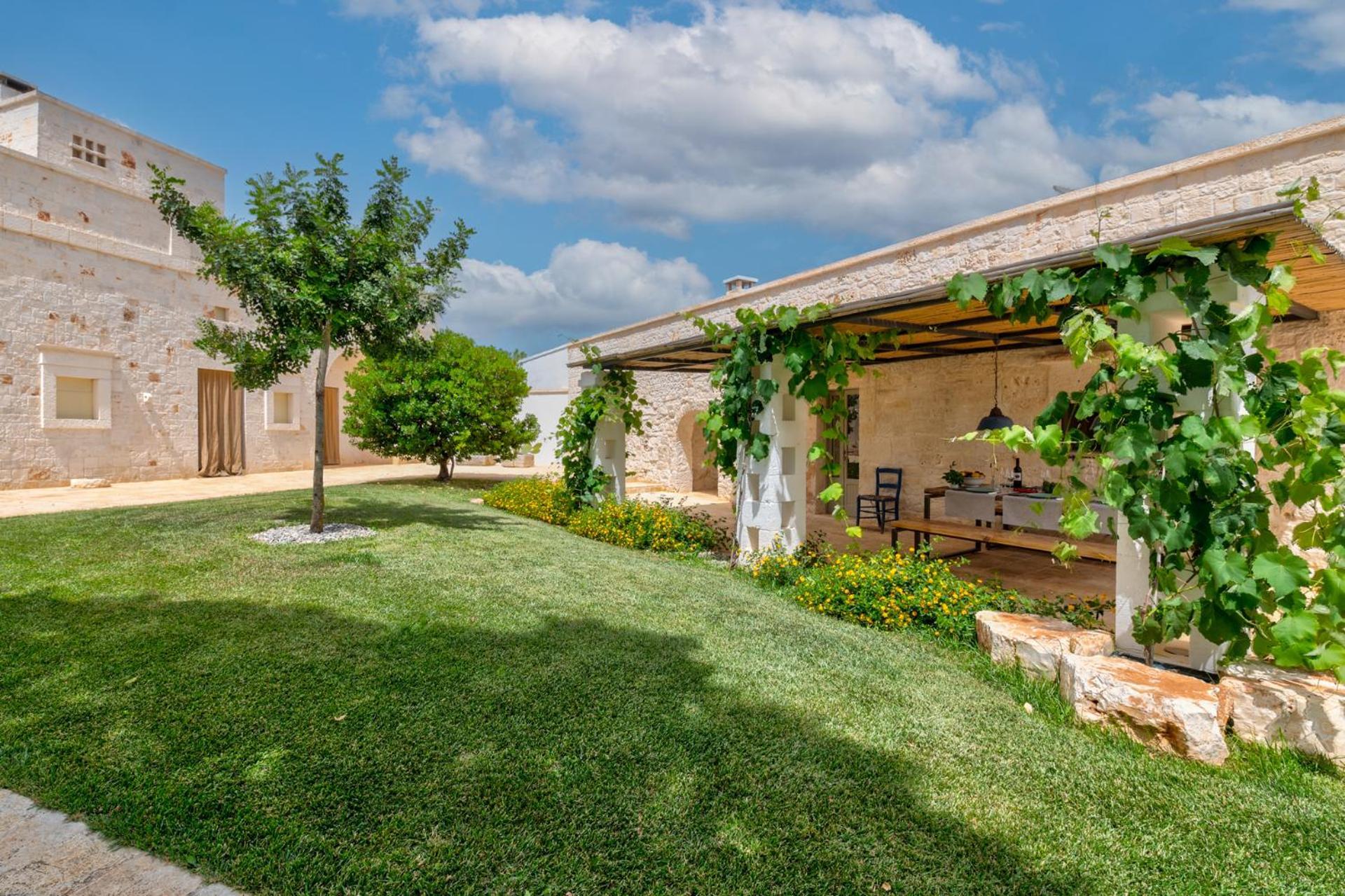 Trulli Di Mezza Villa Cisternino Exterior foto